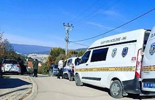 Araç içinde fenalaşan sürücü, hayatını kaybetti