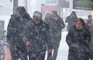 Ardahan beyaza büründü