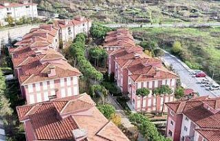 Arnavutköy’de örnek site yönetimi: 900 TL aidatla...