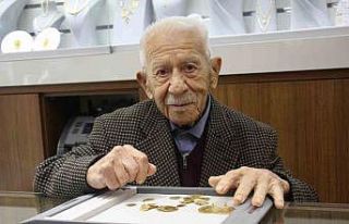Aydınlı 90 yaşındaki sarraf Bezirgan: "Dürüstlük,...