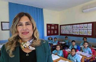Aysel öğretmen, köy okullarında başladığı...