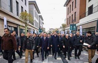 Bakan Kurum, Suriçi Çarşısı birinci etabın açılışını...
