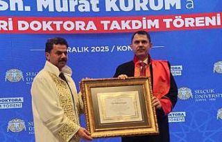 Bakan Murat Kurum’a mezun olduğu Selçuk Üniversitesi’nden...
