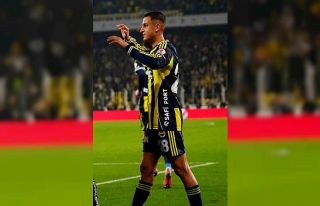 Bartuğ Elmaz, derbiye devam edemedi