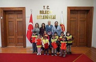 Başkan Subaşı kreş öğrencilerini belediyede...