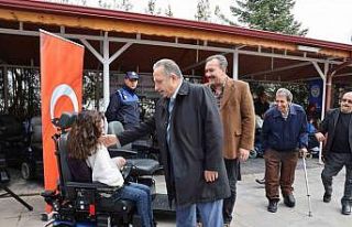 Başkan Yalçın’dan Engelliler günü mesajı