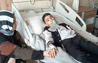 Batman’da 13 yaşındaki çocuk 52 gündür öksürük...