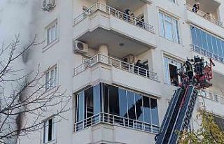 Batman’da apartmanda yangın: 20’den fazla kişi...