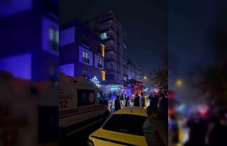 Batman’da cinnet getiren şahıs, evinin eşyalarını...