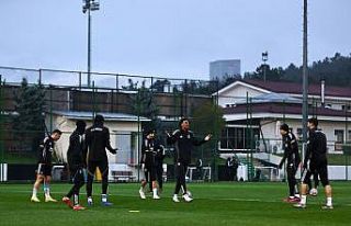 Beşiktaş, Fenerbahçe maçı hazırlıklarını...