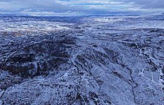 Beyaz örtüyle kaplanan Çankırı havadan görüntülendi