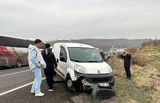 Bingöl trafik kazası: 2 yaralı