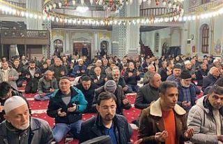 Bolu’da Regaip Kandili’nde camiler dolup taştı