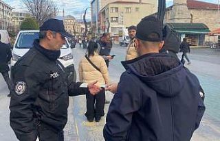 Bolu’nun en işlek caddesinde kaçak göçmen uygulaması