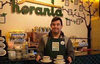 Bu kafede sonsuz sevgi var