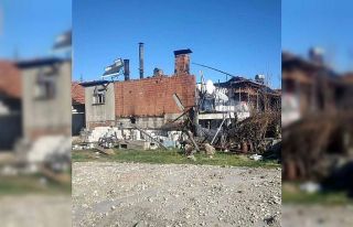 Burdur’da kalorifer kazanın patladı, ev kullanılmaz...