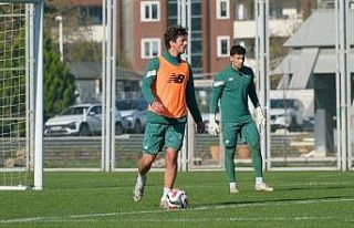 Bursaspor Aliağa FK maçı hazırlıklarına başladı