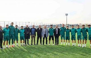 BUÜ’den Bursaspor’a tam destek