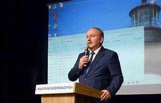 Büyükşehir personellerine hizmet içi eğitimi...