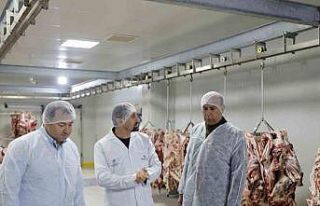 Büyükşehir’in Halk Ege Et modeli Türkiye’ye...