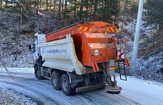 Büyükşehir’in karla mücadelesi başladı