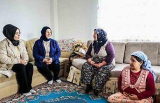 Çameli Belediyesi personeli engelli bireyleri evlerinde...