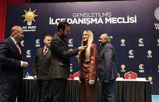 CHP’den istifa eden ikisi meclis üyesi 150 kişi...