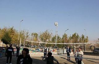 Cizre Milli Eğitim Müdürü İke, öğrencilerle...