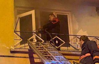 Çorum’da apartmanda çıkan yangında 10 kişi...