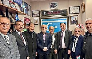 Cumhurbaşkanı Başdanışmanı Topçu, Suriye Türkmenlerinden...