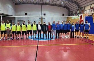Darıca’da kurumlar arası voleybol turnuvası heyecanı...