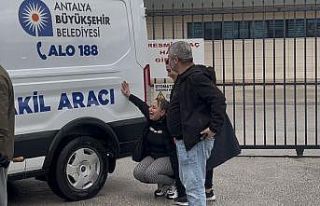 Dereye düşen araçtaki kadının cenazesi teslim...