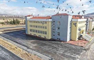 Develi’de Türkiye’de ilk ve tek akıllı sera...