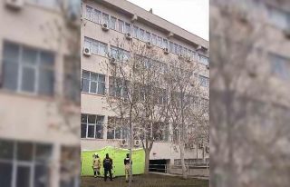 Dicle Üniversitesi’nde intihar girişiminde bulunan...