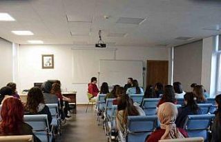 DİLKOM’da "Otizm Perspektifinden Dil ve Konuşma...