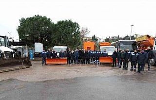 Dilovası Belediyesi karla mücadelede hazır kıta