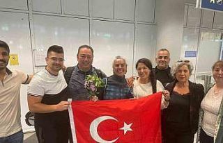 Dünyanın en yüksek 2.dağına tırmanıp tarihe...