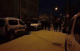 Dur ihtarına uymayan sürücü 1 saat süren kovalamacaya...