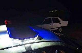Dur ihtarına uymayan sürücü polisten 30 kilometre...