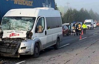 Edirne’de 10 araçlı zincirleme kaza: 5 yaralı