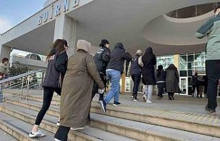 Edirne’de FETÖ’den gözaltına alınan 6 şüpheli...