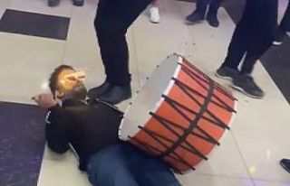 Elazığ’da düğünde davulcu performansı