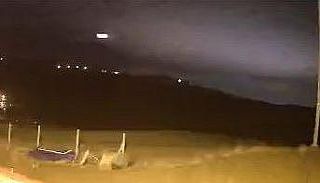 Elazığ’da meteorun düşme anı kameralara yansıdı