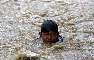 Endonezya’daki selde can kaybı 753’e yükseldi