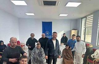 Engelli çocukların yüzleri güldü