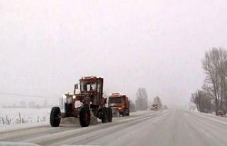 Erzincan’ın yüksek kesimlerinde kar yağışı...