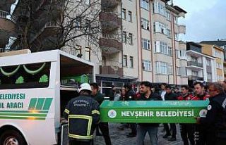 Eşini telefonuna "içişleri bakanım"...