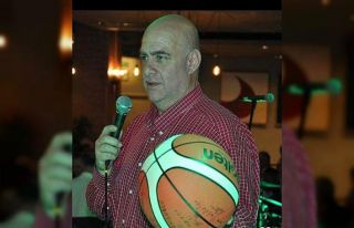 Eski milli basketbolcu balkondan düşerek hayatını...