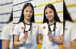 Eskişehirli milli sporcu ikizlerden Avrupa 3’üncüsü...