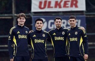 Fenerbahçe, Beşiktaş derbisi için kampa girdi